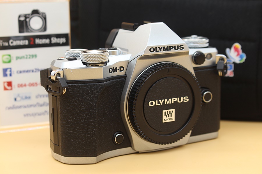 ขาย  Body Olympus OMD EM5 mark II (สีเงิน) อดีตประกันศูนย์ สภาพสวยใหม่ เมนูไทย ชัตเตอร์ 1,275รูป อุปกรณ์พร้อมกระเป๋า)  อุปกรณ์และรายละเอียดของสินค้า 1.Body